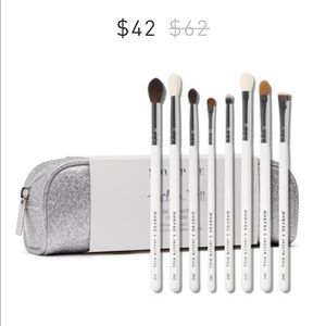 Jaclyn Hill Eye brushes